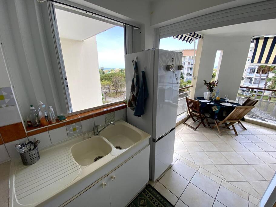 Appartement - Vue Mer Et Montagne Sainte-Luce Εξωτερικό φωτογραφία